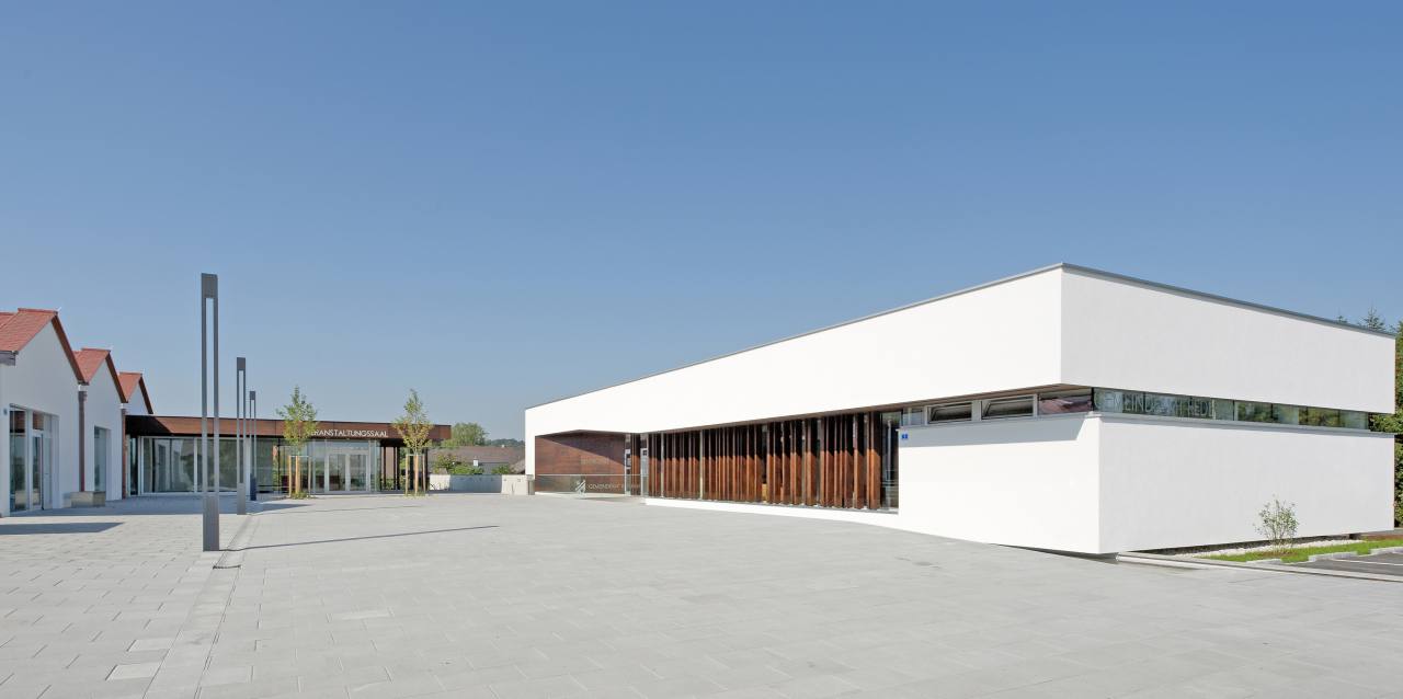 Amtsgebäude Redlham, Foto 1 von 5