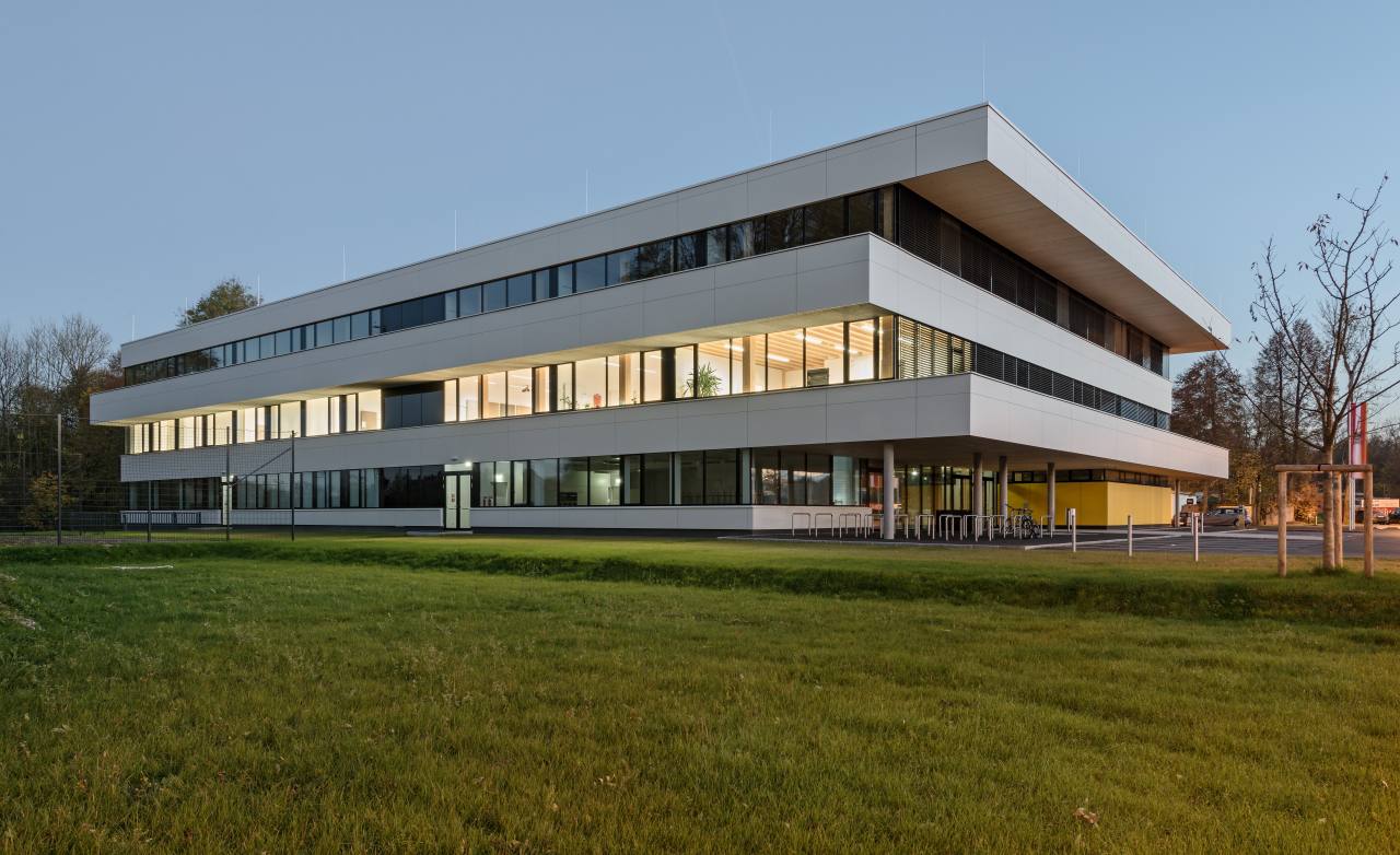 Neue Mittelschule , Foto 8 von 10