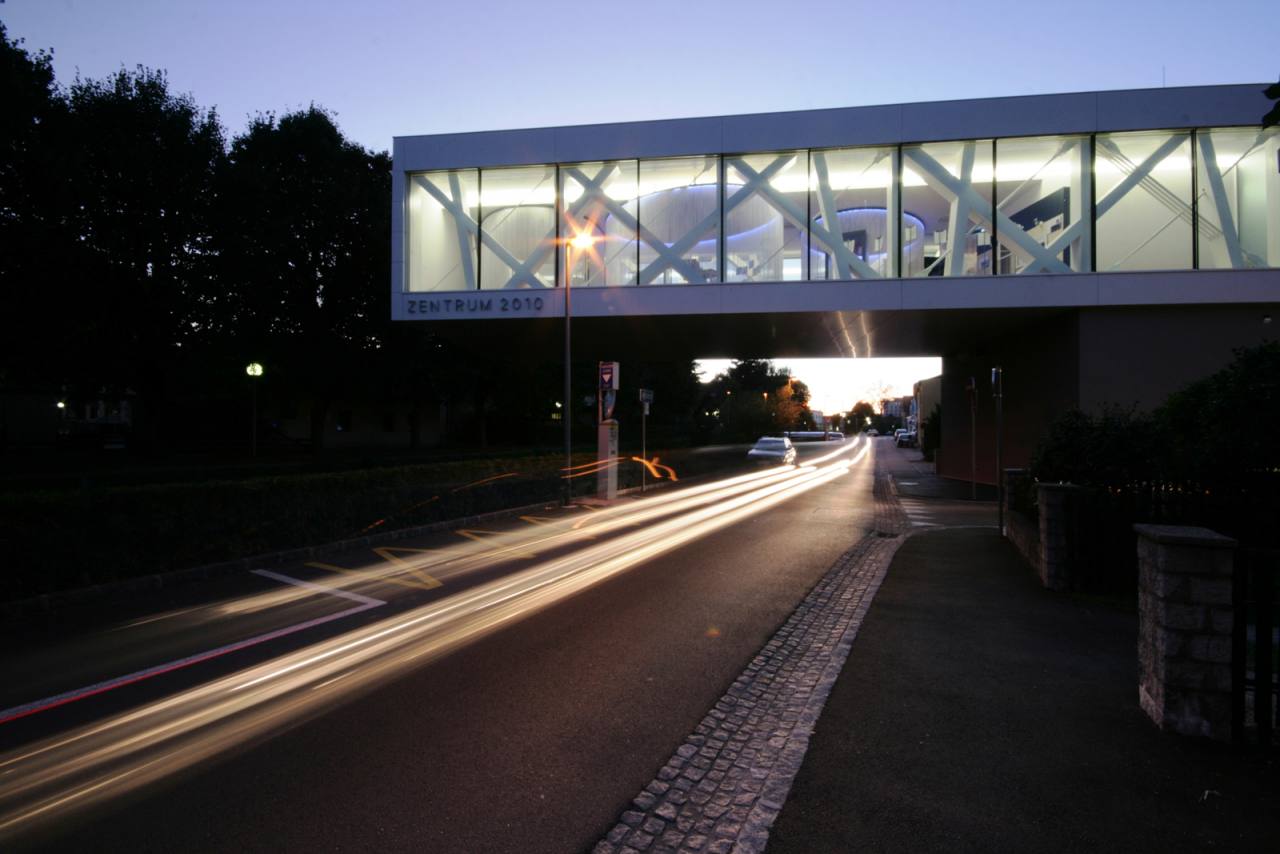 Kulturzentrum-Bibliothek, Foto 2 von 6