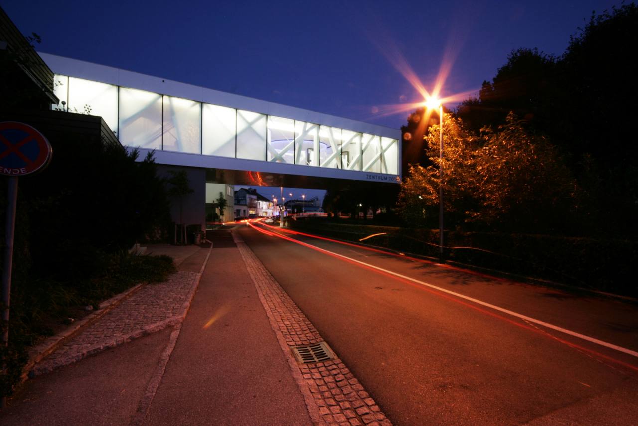 Kulturzentrum-Bibliothek, Foto 1 von 6