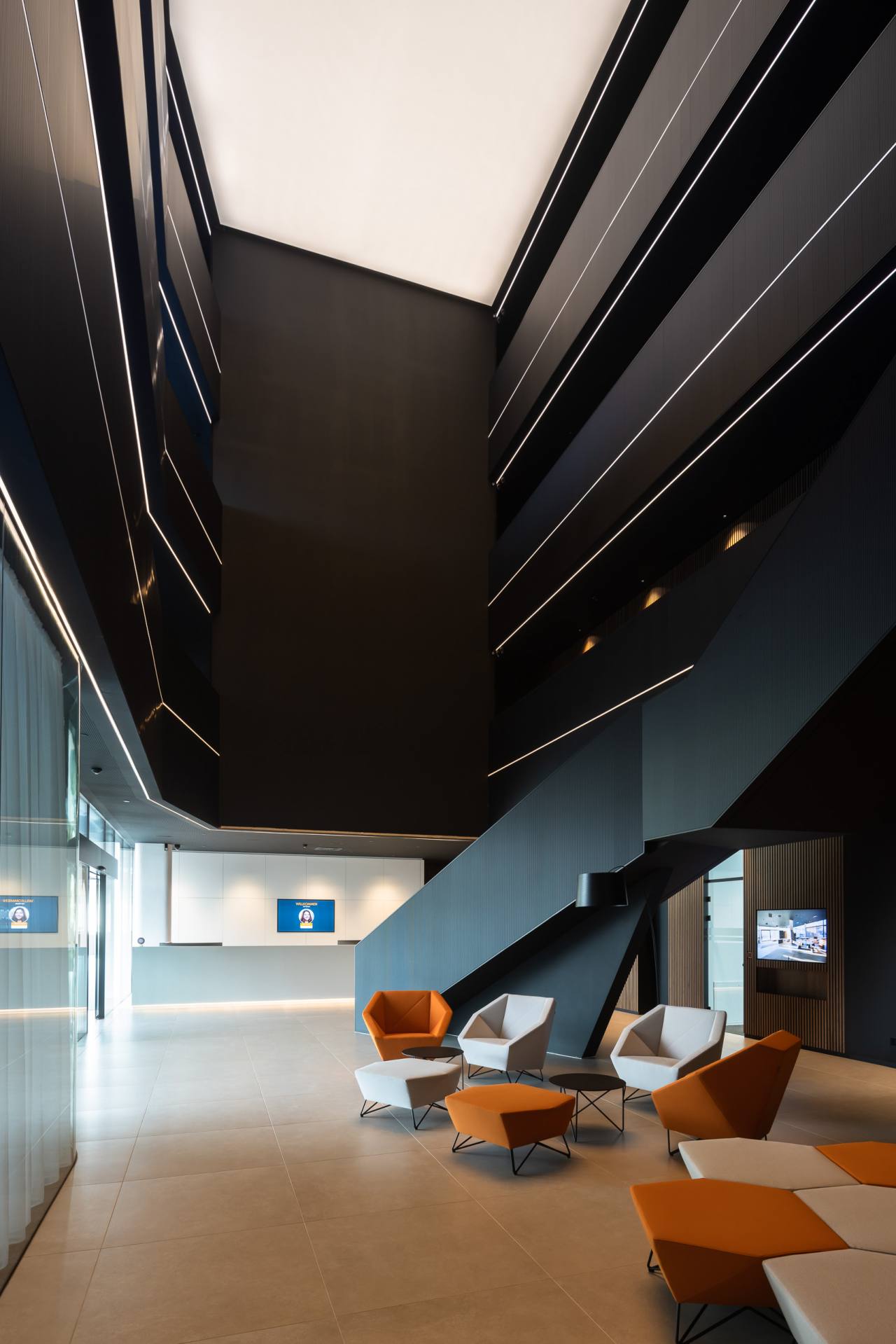 Headquarter Firma Steinbach, Foto 1 von 27